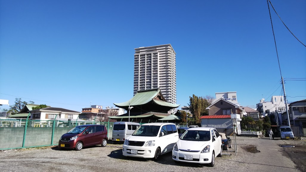 東漸寺とシーナリタワー